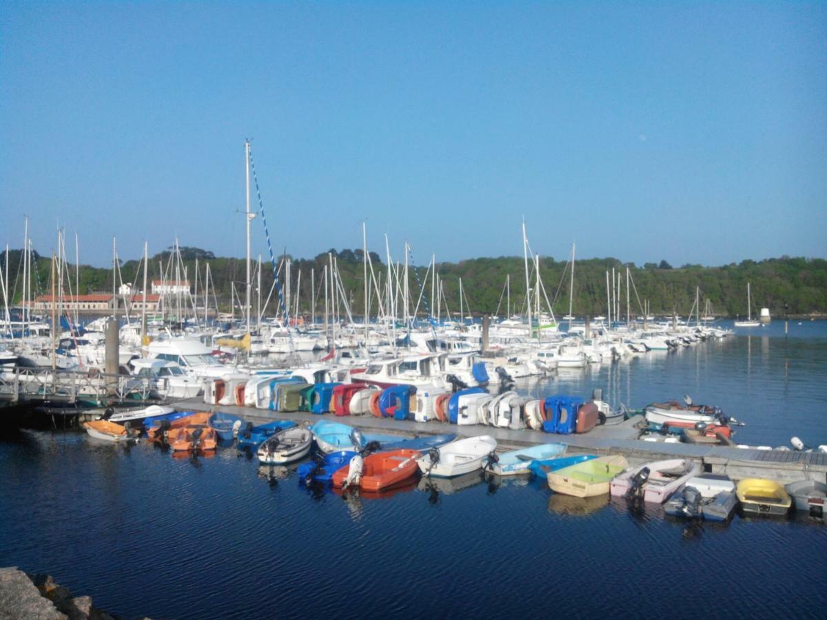 Gite Du Port Sur La Presqu'Ile De Lézardrieux Exterior foto